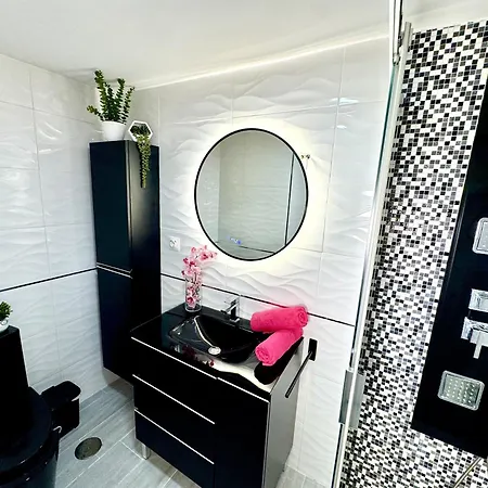 Luxury Pink Torremolinos