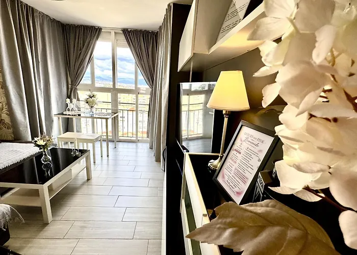 Apartment Luxury Pink Torremolinos