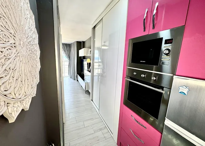 Luxury Pink Apartment *